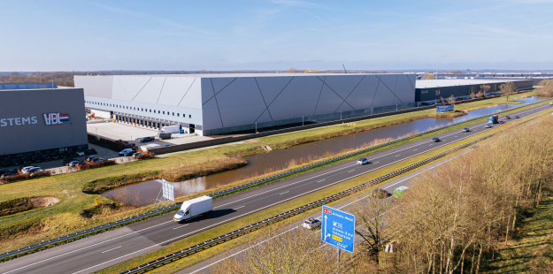 Almelo Hoogbouwmagazijn dronefotografie