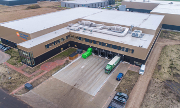Referentie bedrijfshuisvesting Almelo T37C Industrie en logistiek Dronebeelden buitenzijde
