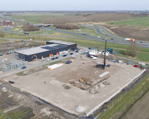 De bouw van Scania in Groningen is gestart 