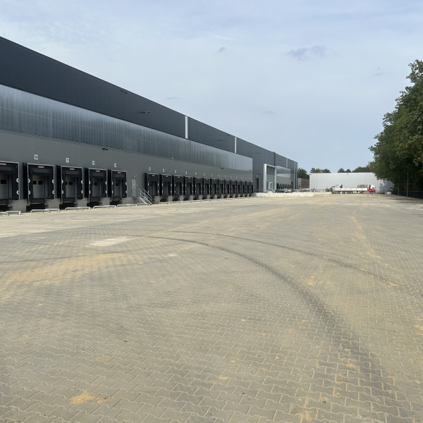 Laaddocks bij DC Soureth 